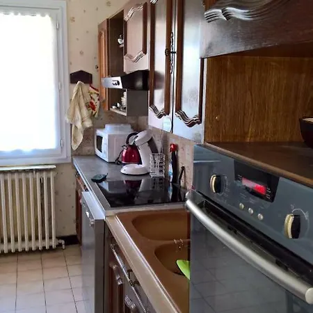 Maison De 2 A 6 Personnes Au Bord De L'herault *