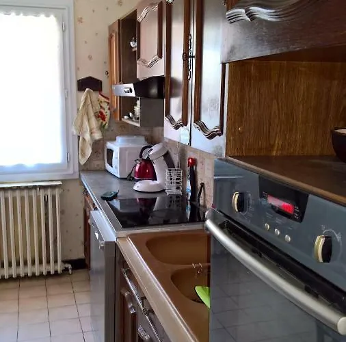 Maison De 2 A 6 Personnes Au Bord De L'herault *